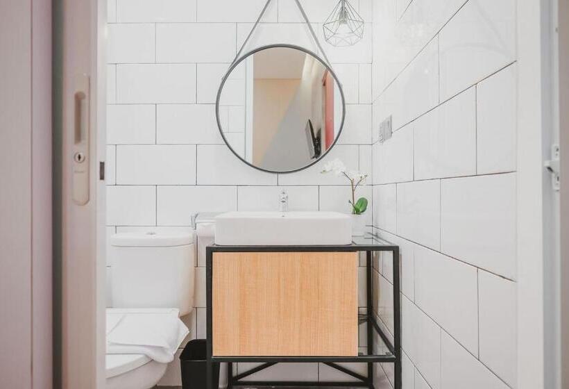 Номер Стандарт, Reddoorz Plus @ Thamrin