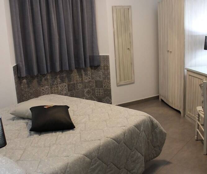 Трехместный Номер Deluxe, Bed & Breakfasts Conte Perollo