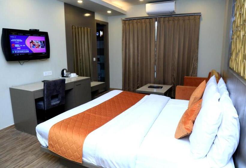 غرفة ديلوكس, Comfort Inn Silver Arch Hotel, Mussoorie