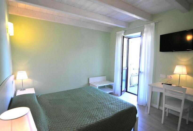 Номер Стандарт, Villa Carolina