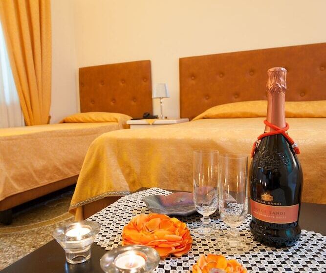 컴포트 트리플 룸, B&b Lepanto