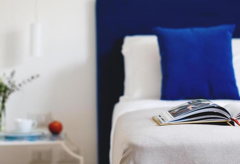 غرفة عائلية, Domo 20 Hotel & Rooftop