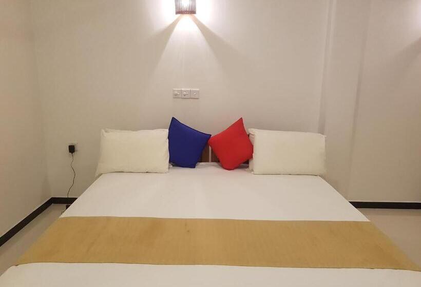 اتاق لوکس با چشم‌انداز دریا, Sunray Beach House