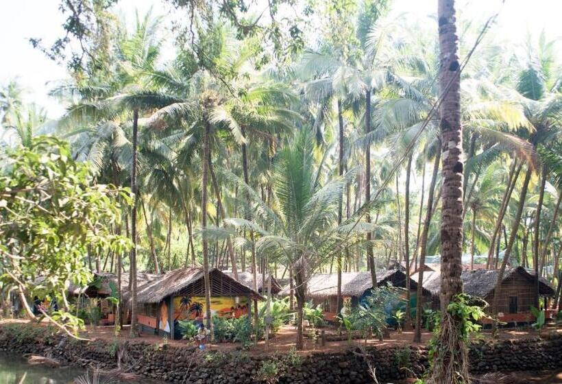 豪华家庭房间, Palm Trees Ayurvedic Heritage