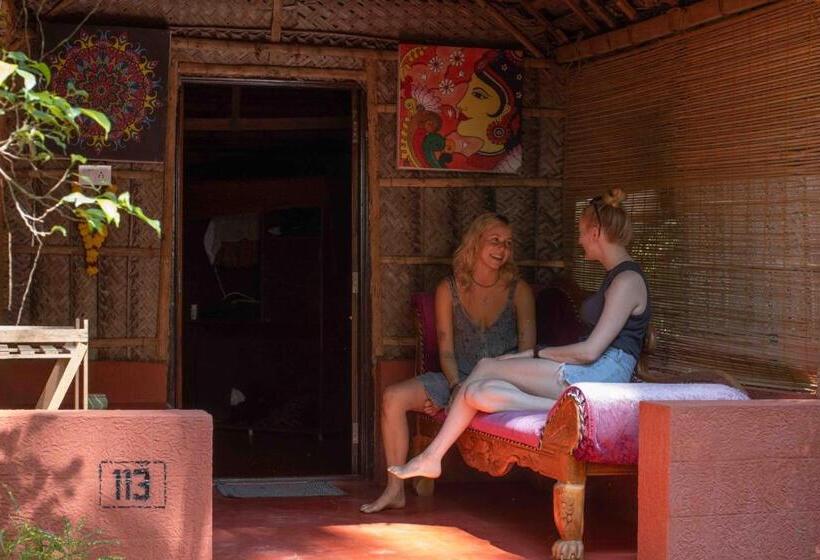 标准间带阳台, Palm Trees Ayurvedic Heritage