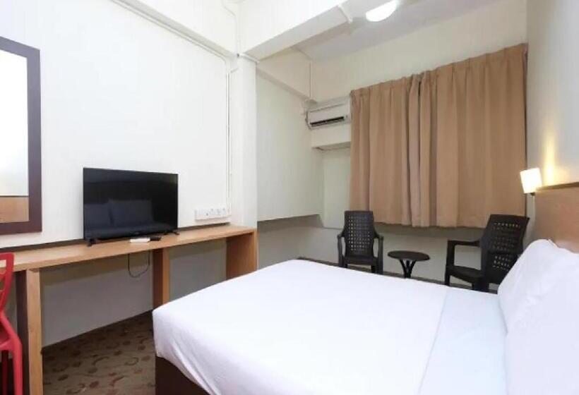 스탠다드 룸 킹사이즈 침대, 75 Temerloh