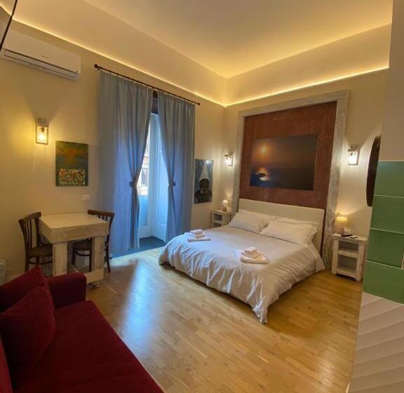 اتاق استاندارد سه نفره, Corso 211 Beds & Suites