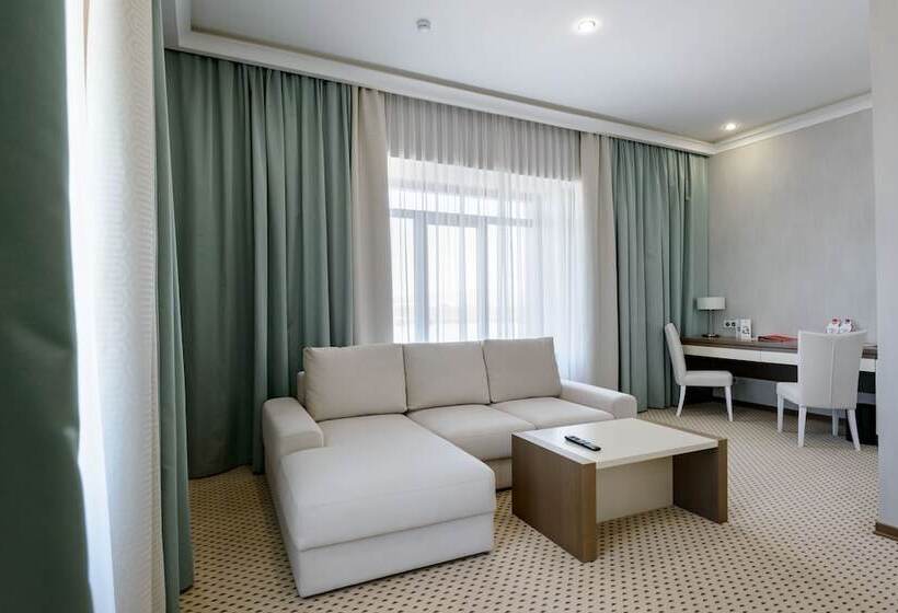 اتاق سوپریور, Azimut Hotel Kyzyl
