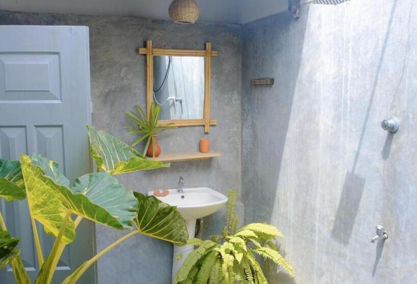 Номер Стандарт, Surf Lodge Madiha