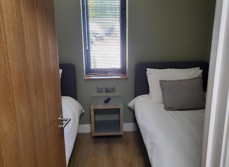 패밀리 룸, Open Acres Accommodation And Airport Parking