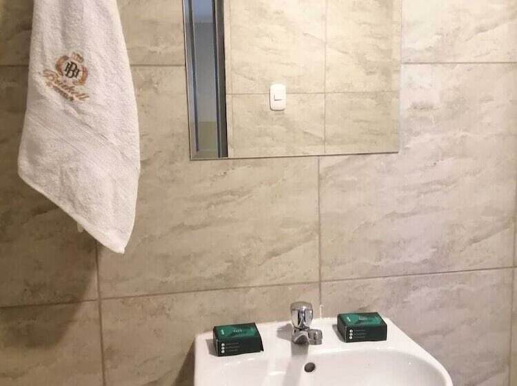 Номер Стандарт, Brickell