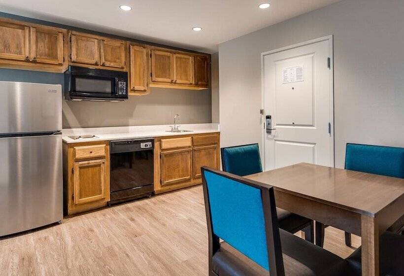 스위트, Best Western Plus Executive Residency Marion