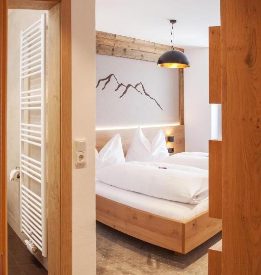 Номер Superior, Berggasthof Edelweiss