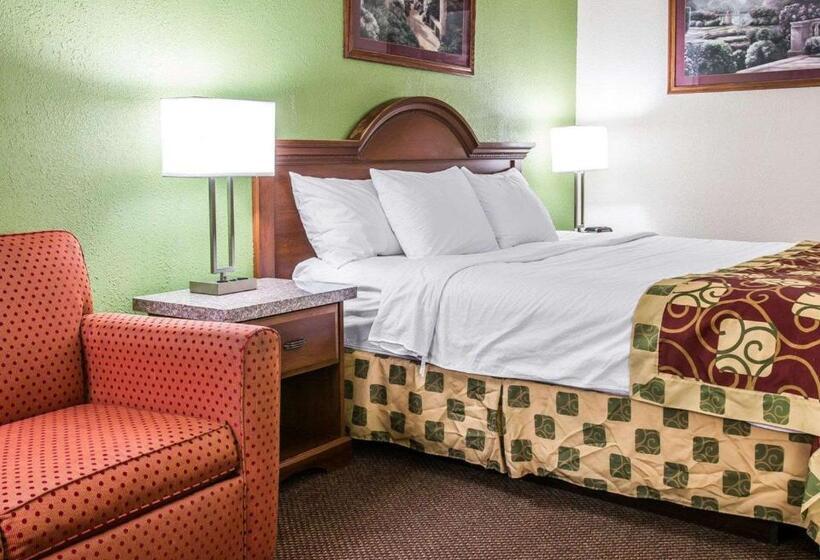 带大床的标准间, Clarion Inn I94 Near Expo Center