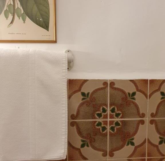 Номер Стандарт, Casa Palaciega El Cuartel