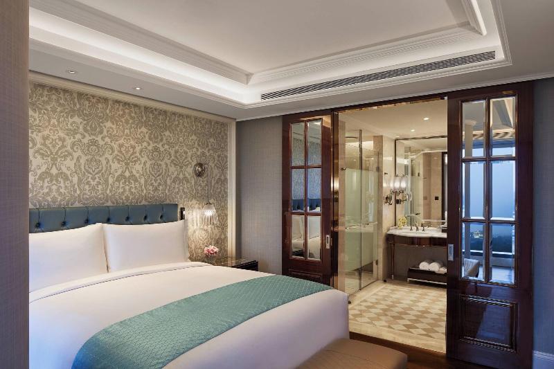 Люкс Executive Кровать Кинг, The Ritzcarlton, Pune