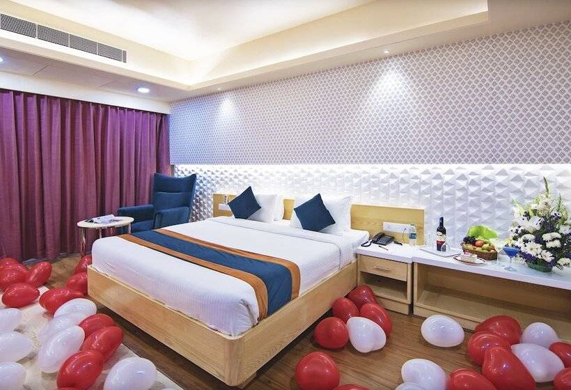 سوییت جونیور, Ziona Luxurious
