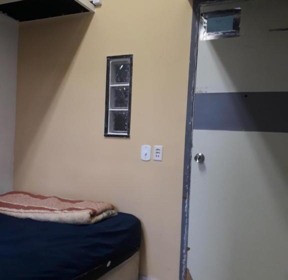 اتاق خانوادگی با سرویس بهداشتی مشترک, Sapucali Privative Hostel