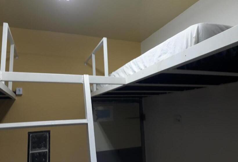 اتاق خانوادگی با سرویس بهداشتی مشترک, Sapucali Privative Hostel