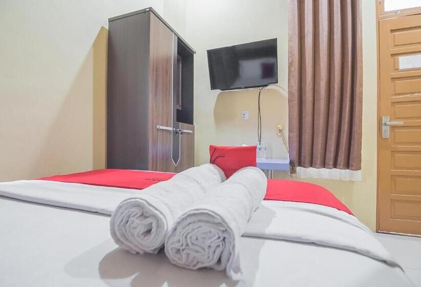 اتاق استاندارد, Reddoorz Plus Near Syamsudin Noor Airport 3