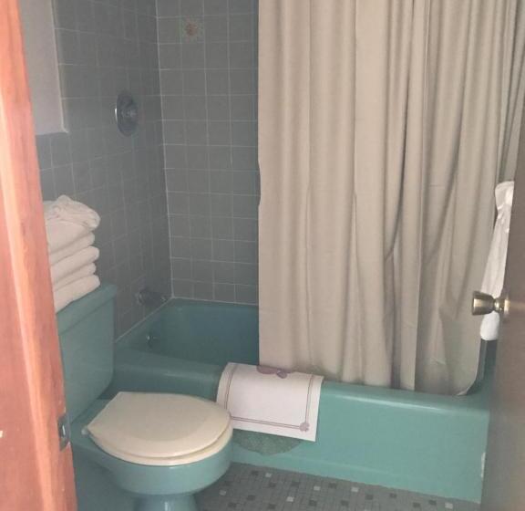 Семейный Номер, Yankee Clipper Resort Motel