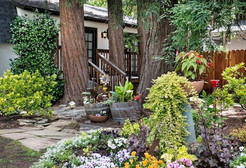 Президентский Люкс, Candlelight Inn Napa Valley