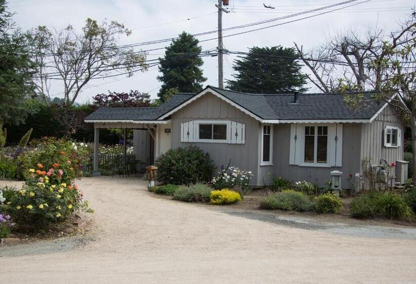 Дом 1 Спальня, Carmel River Inn