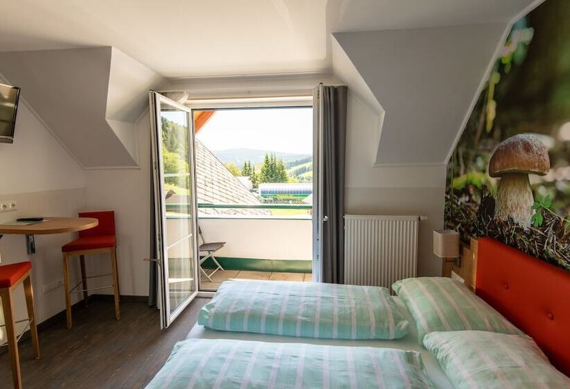 Номер Стандарт с Балконом, Genussgasthof Willenshofer
