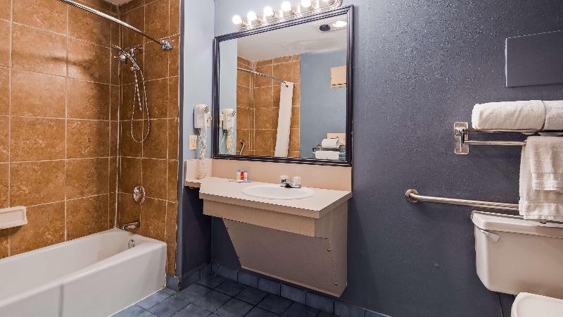 Стандартный Номер Кровать Кинг, Quality Inn & Suites Fayetteville I 95