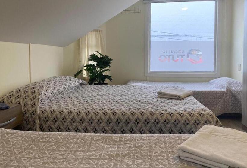 ファミリールーム, Hostal Del Tuto