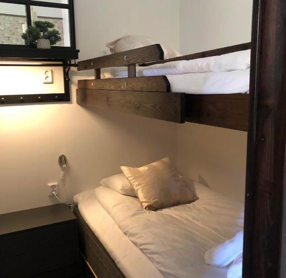 Семейный Номер, Sjugare Gård Bed & Breakfast