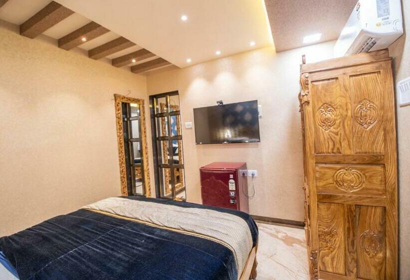 اتاق استاندارد, Onn Shelter Inn