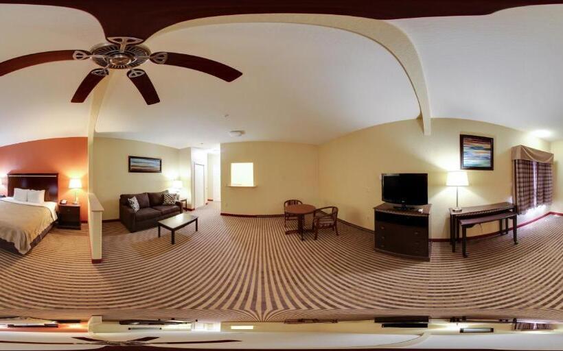 سوئیت با تخت بزرگ, Quality Suites North