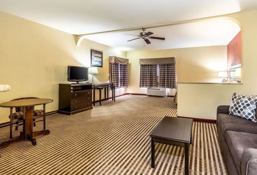 سوئیت برای معلولان, Quality Suites North
