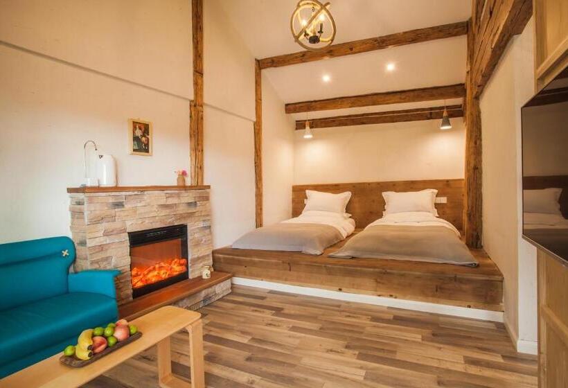 Номер Стандарт, Eden Court