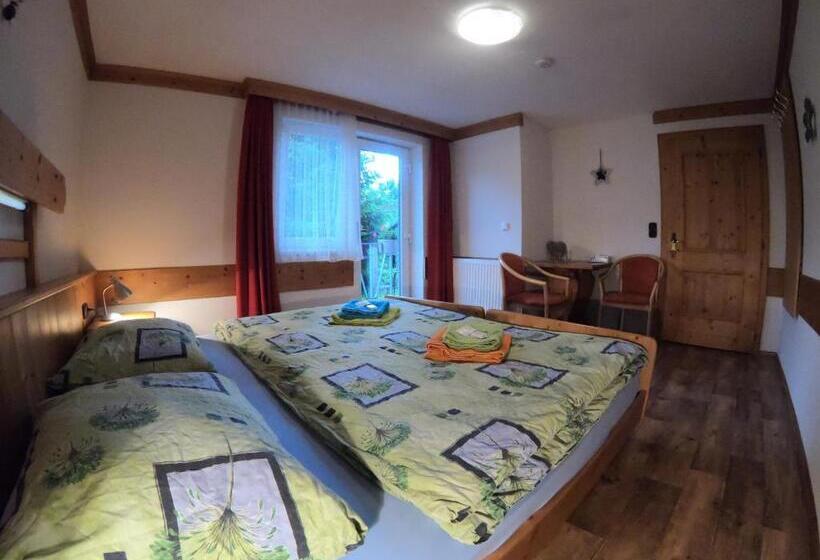 스탠다드 룸, Pension Tyrol