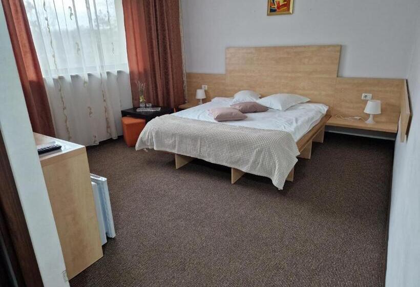 Номер Стандарт, Pensiunea Carpe Diem
