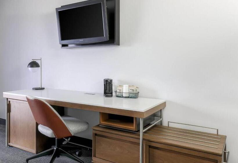 Номер Стандарт Кровать Кинг Адаптированный для Инвалидов, Courtyard By Marriott Boulder Broomfield