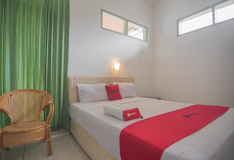 Семейный Номер, Reddoorz @ Jalan R.e. Martadinata Sukabumi