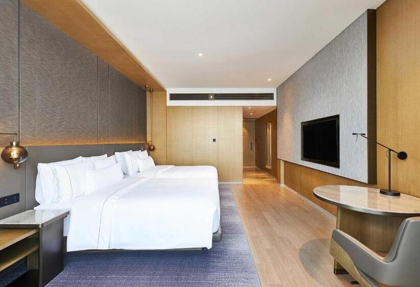 Номер Стандарт Вид на Город, The Westin Zhongshan Guzhen