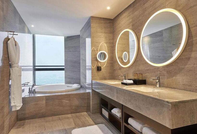 Люкс Клуб, The Westin Zhongshan Guzhen