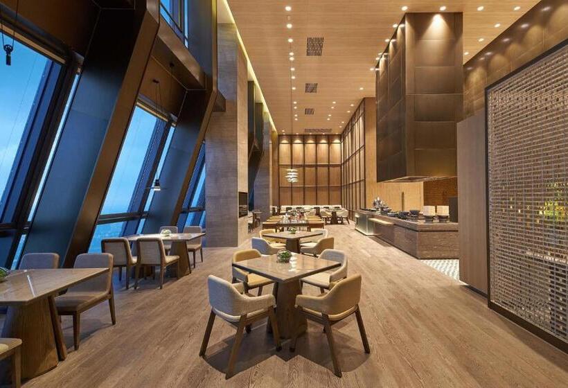 Номер Клуб Кровать Кинг, The Westin Zhongshan Guzhen