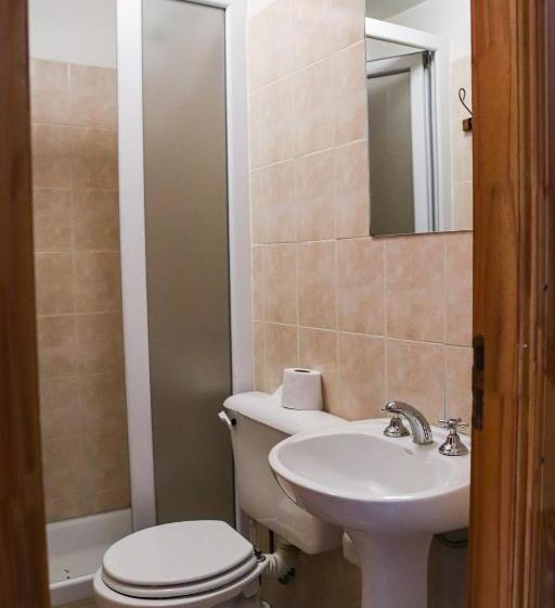 4인용 스탠다드 룸, Yaghan Hostel