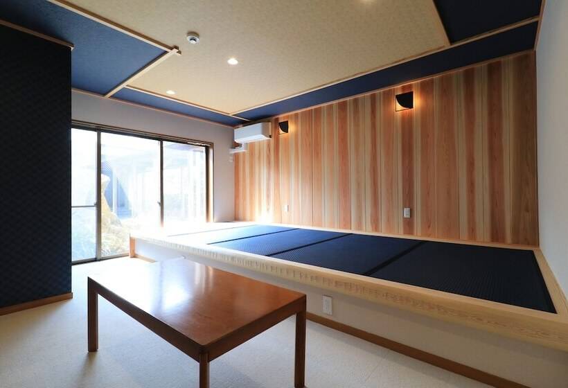 Семейный Номер, Onsen & Garden Asante Inn