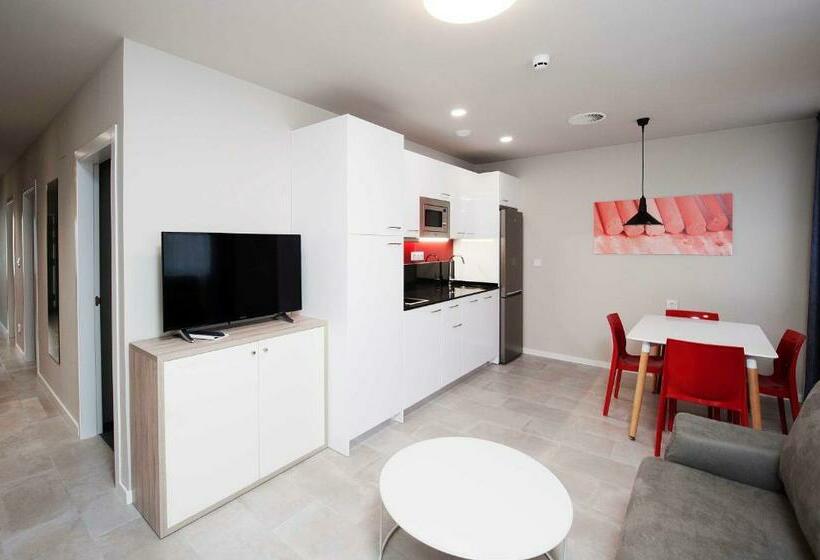 Апартаменты 1 Спальня, Apartamentos Divan