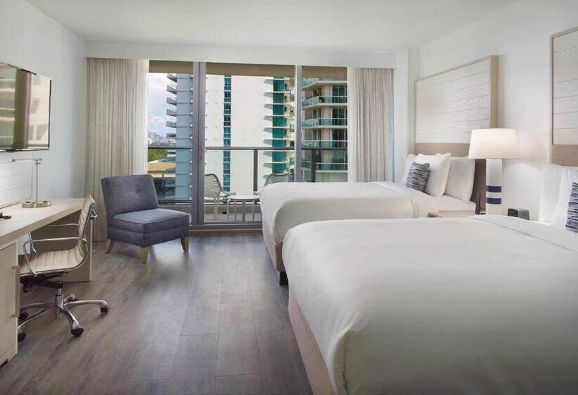 Номер Стандарт, Courtyard Miami Coconut Grove