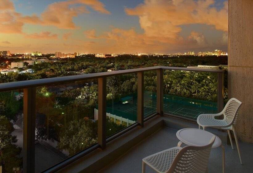 Номер Стандарт 2 Двуспальные Кровати, Courtyard Miami Coconut Grove