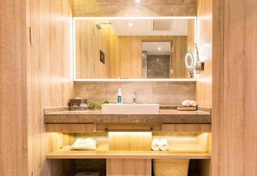 Номер Superior, Atour Hotel Weihai City Center