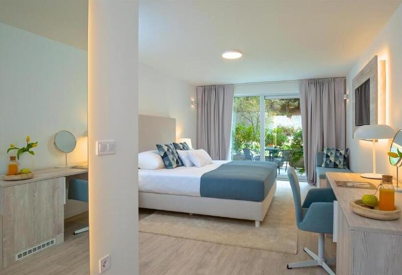 Номер Deluxe Кровать Кинг, Scardona Park Luxury Accommodation