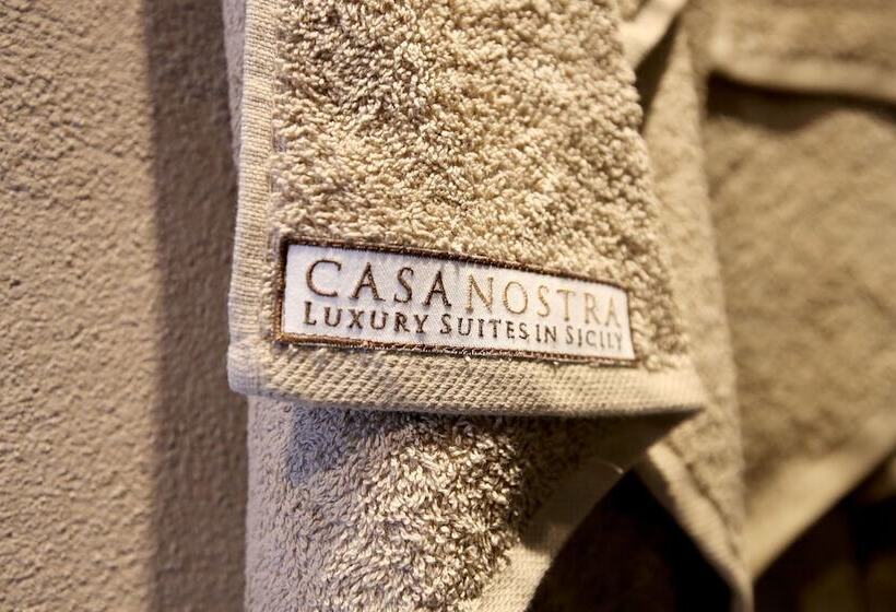اتاق لوکس با بالکن, Casa Nostra Boutique Hotel & Spa
